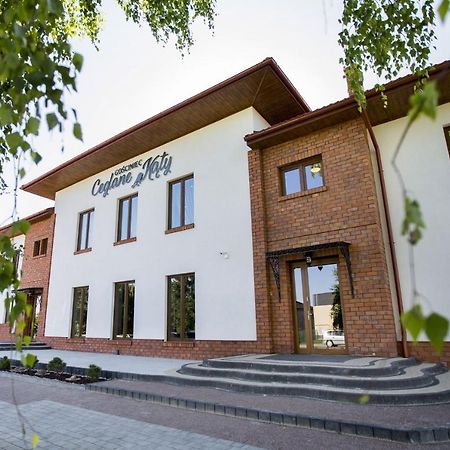 Gosciniec Ceglane Katy Hotell Dwikozy Exteriör bild